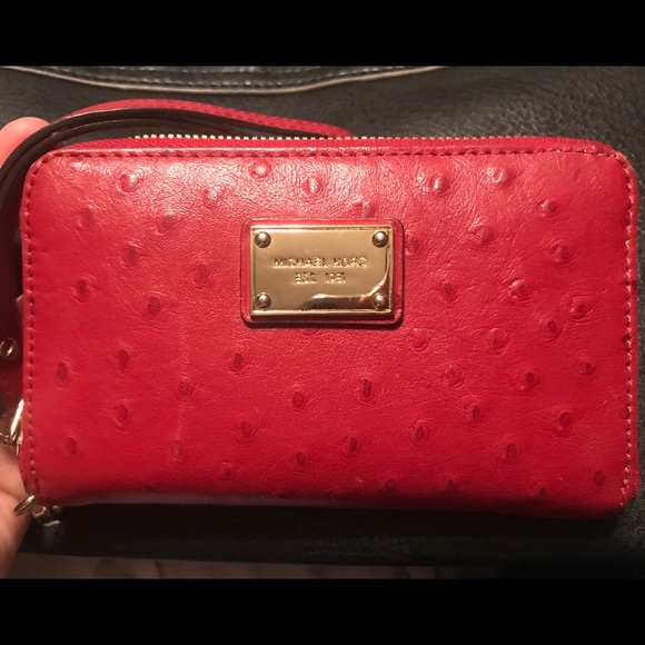 MICHAEL Michael Kors Handbags - Michael Kors wristlet